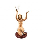 LLADRO WOMAN FIGURINE, PEACE O