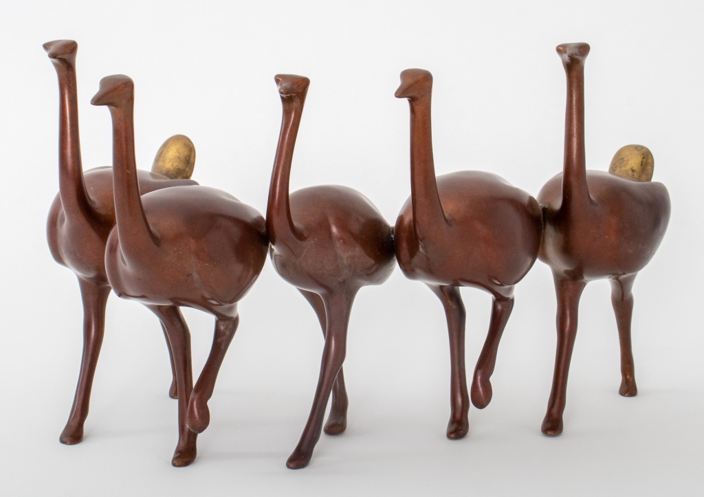 LOET VANDERVEEN "OSTRICHES RUNNING"