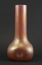 LOETZ AUSTRIA IRIDESCENT PINCH
