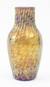 LOETZ IRIDESCENT GLASS VASE Di