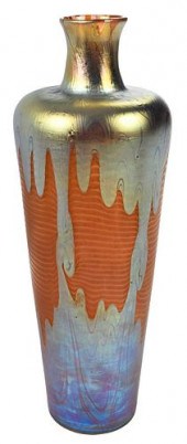 LOETZ IRIDESCENT GLASS VASEear