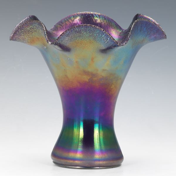 LOETZ STYLE ART GLASS VASE WITH