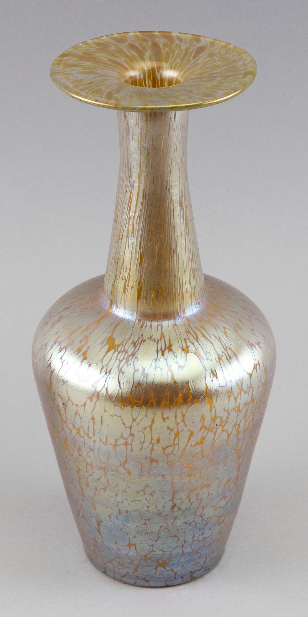 LOETZ-TYPE ART GLASS VASE EARLY