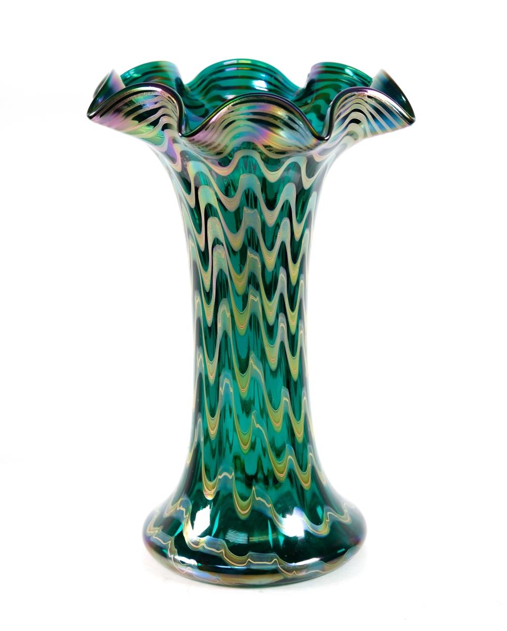 LOETZ/RINDSKOPF WAVY IRIDIZED GLASS