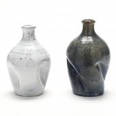 LOG CABIN POTTERY (GUILFORD C