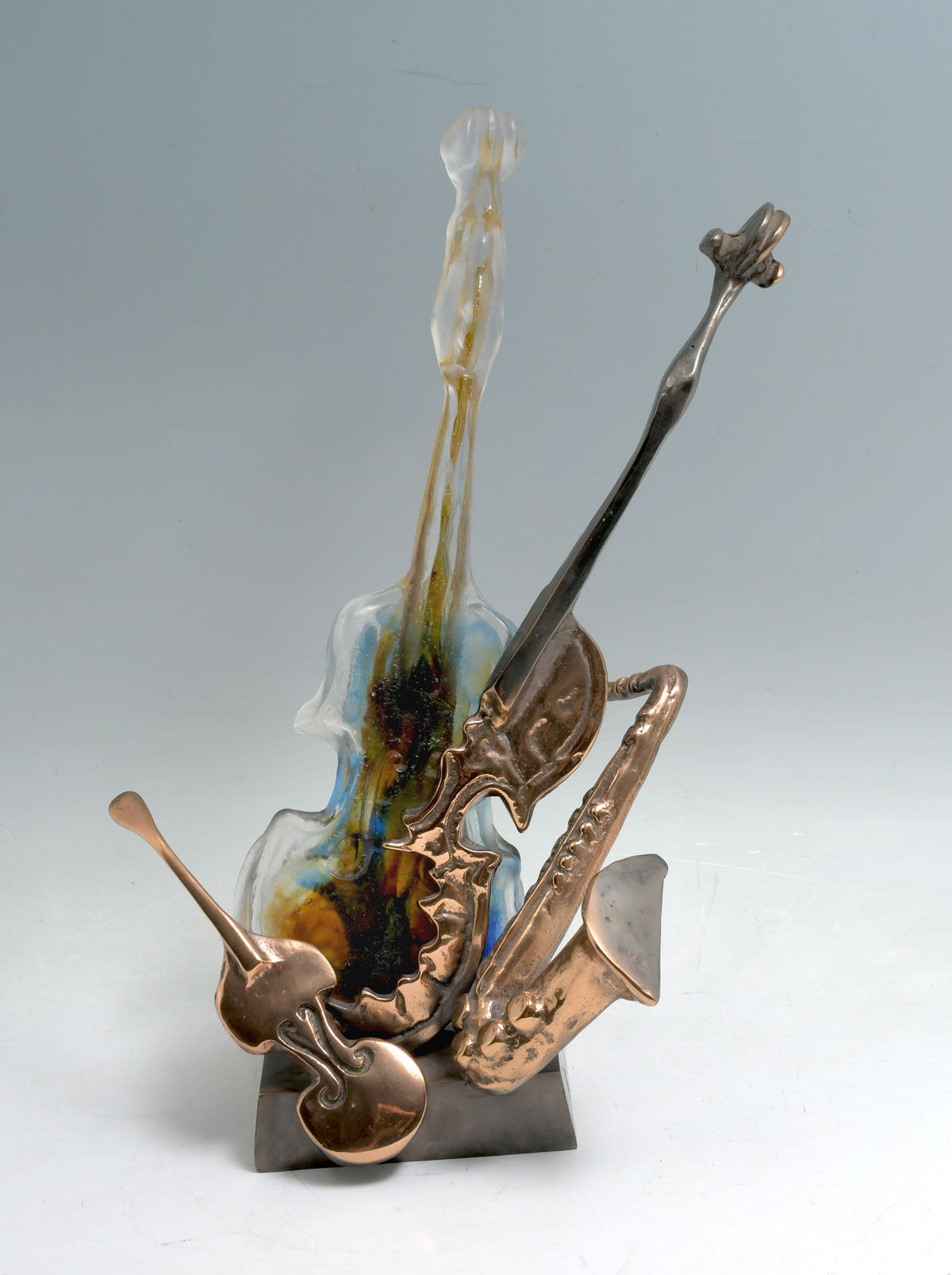 L'OHE MIXED MEDIA MUSICAL