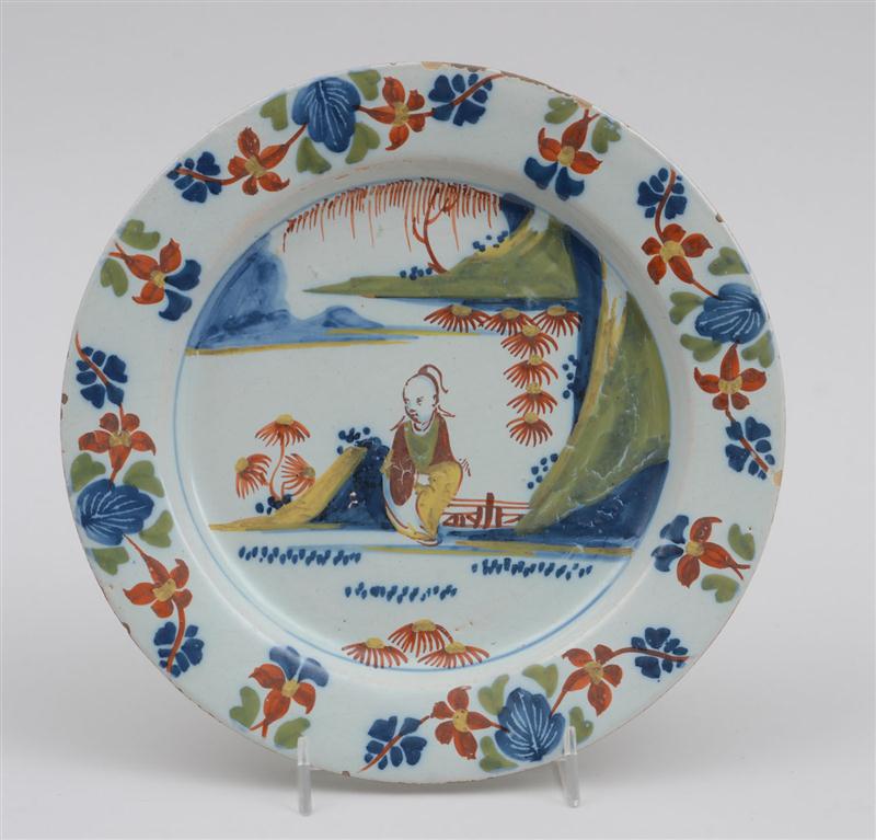 LONDON DELFT POLYCHROME PLATE
