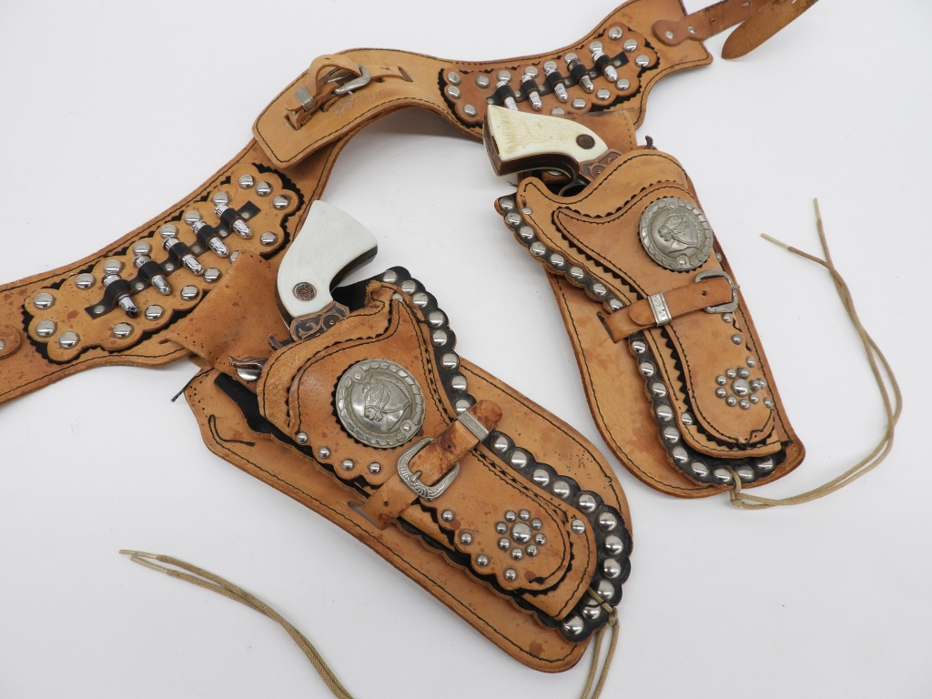 LONE RANGER BRONZED CAP GUN WESTERN