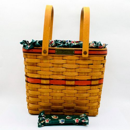 LONGABERGER HEIRLOOM VIP BASKET
