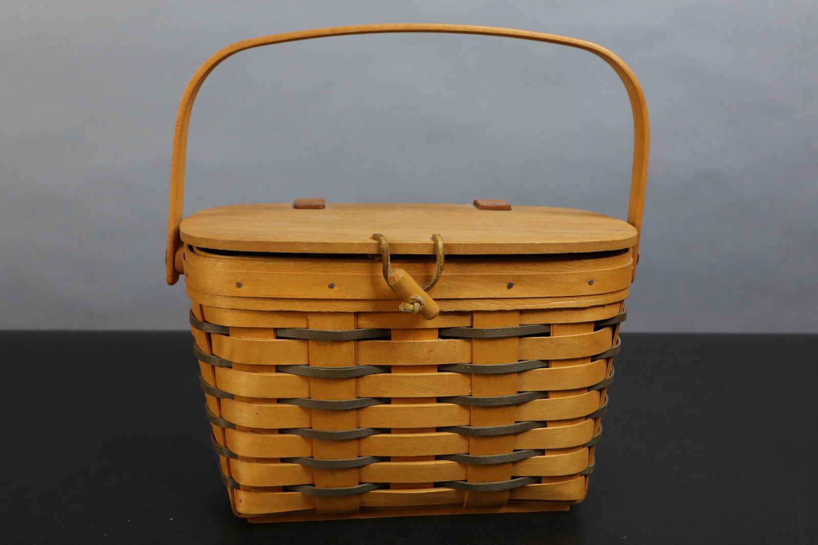 LONGABERGER PICNIC BASKET,