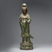 Longquan-style Celadon and Gil