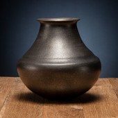 Lonnie Vigil
(Nambe, b. 1949)