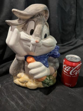 LOONEY TUNES BUGS BUNNY COOKIE
