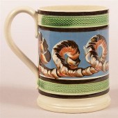 LOOPING EARTHWORM MOCHA DECORA