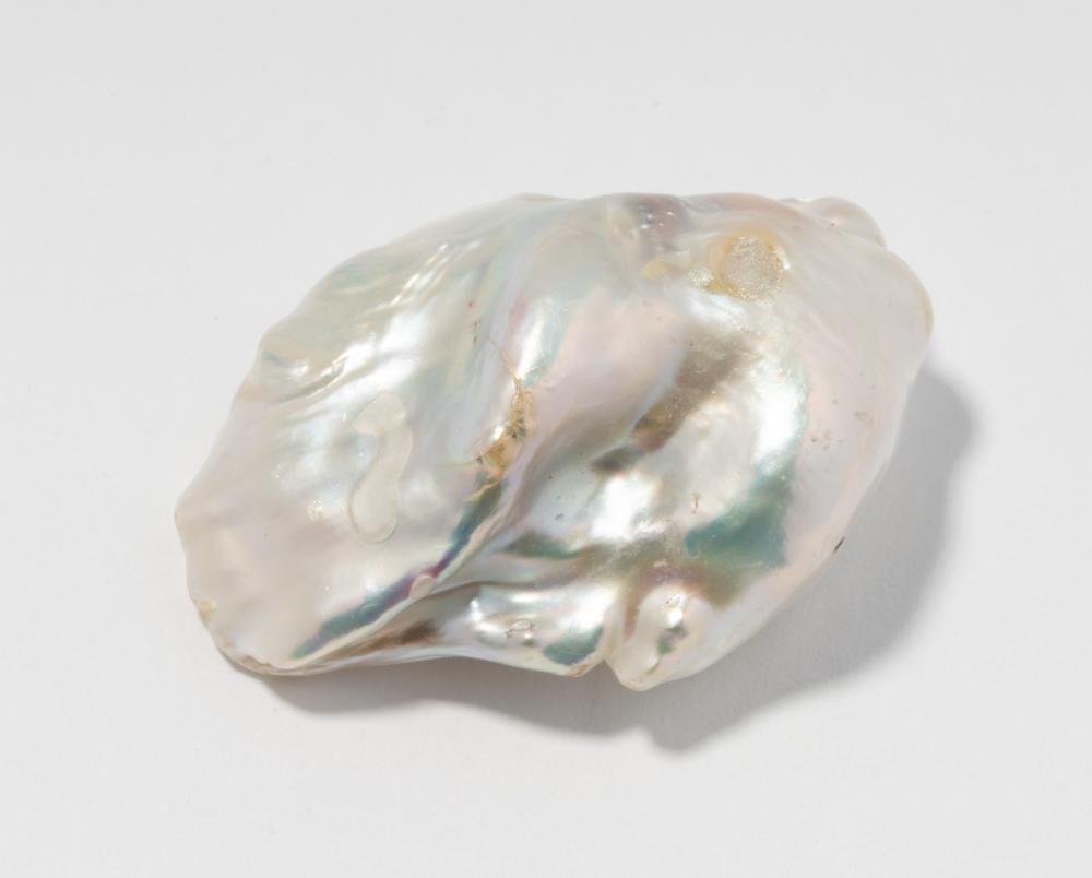 LOOSE BAROQUE SHAPE CULTURED