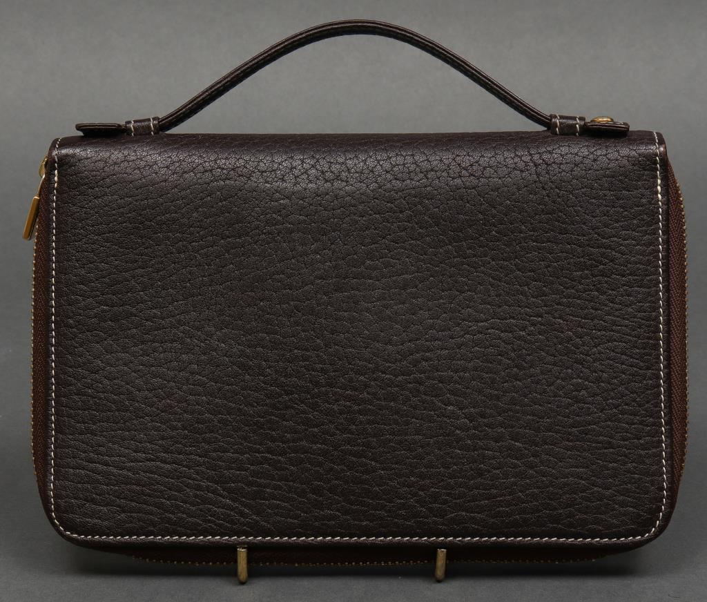 LORO PIANA ITALIAN LEATHER ZIPPER