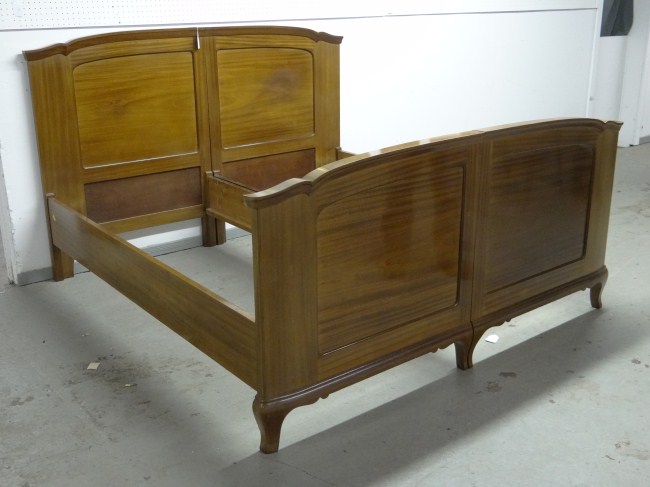 Lot (2) vintage beds.
