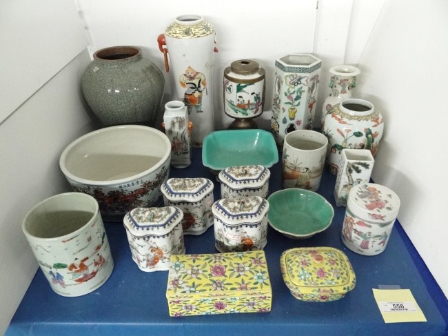 Lot 20 misc. pcs. Asian porcelain