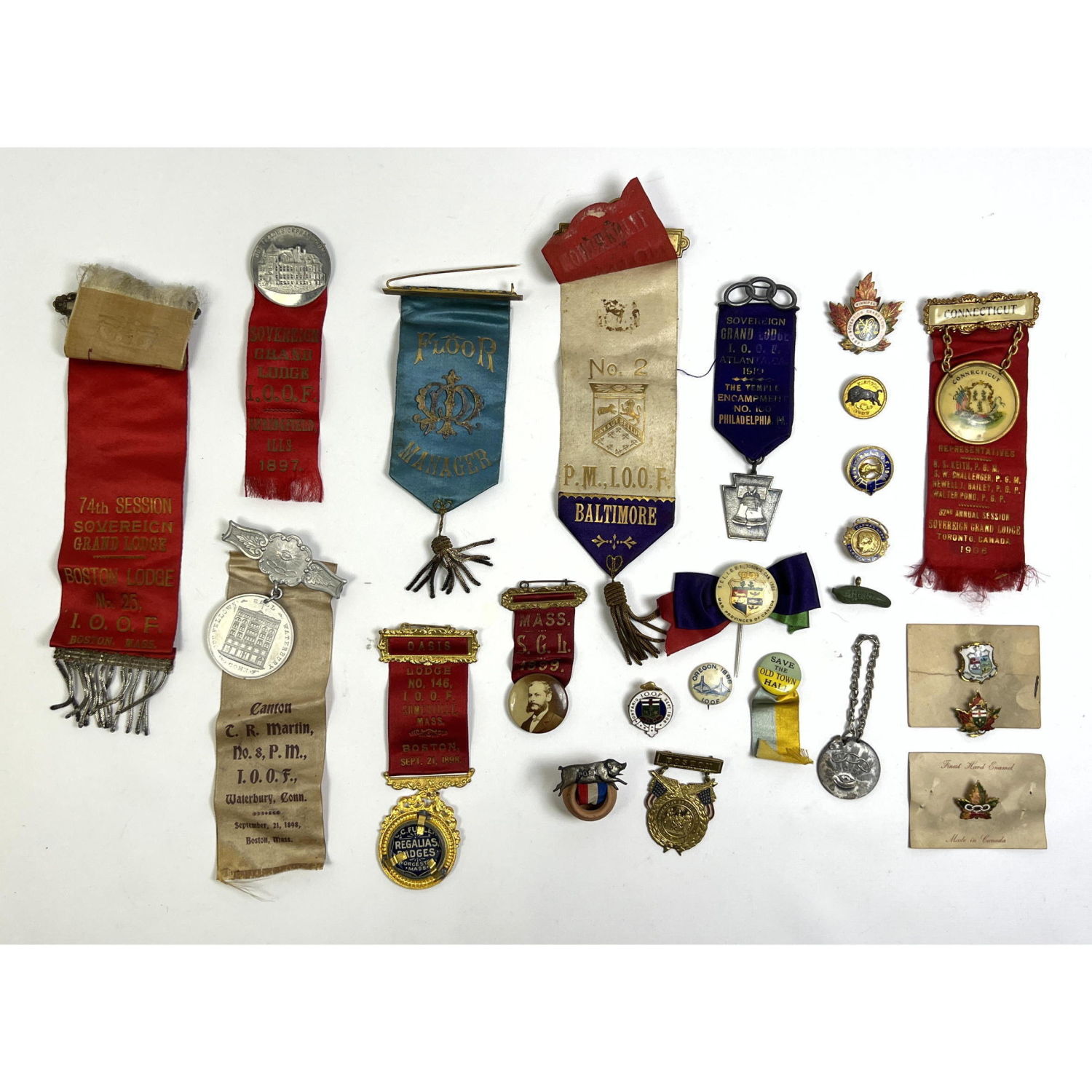 Lot 23 Odd Fellows lodge badge