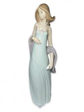 LOT 3 LLADRO SPANISH GLAZED PO