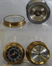 Lot 4 aneroid barometers, Sale
