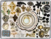 (LOT) ANTIQUE TO VINTAGE COSTU