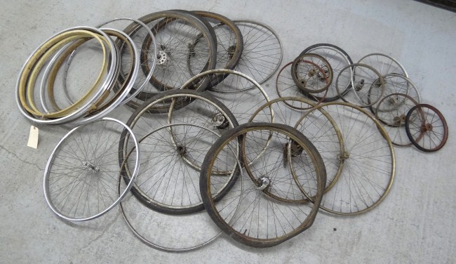 Lot approx. (25) vintage to