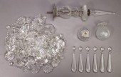 (LOT) CHANDELIER PARTS CRYSTAL