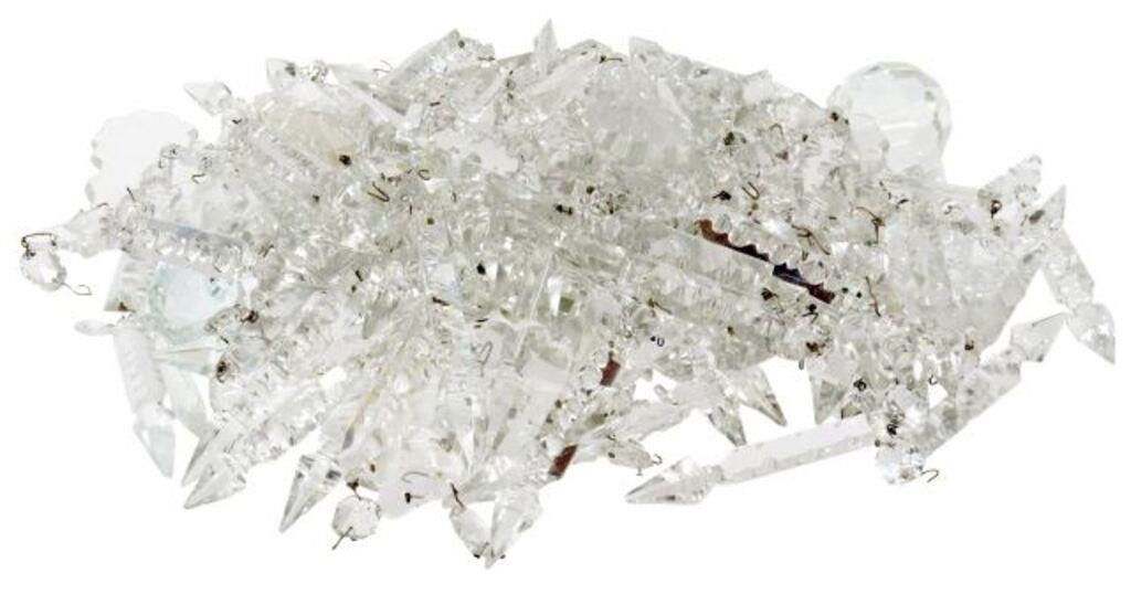 (LOT) CHANDELIER PARTS CRYSTAL