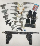 LOT CHILDREN'S COWBOY HOLSTER,