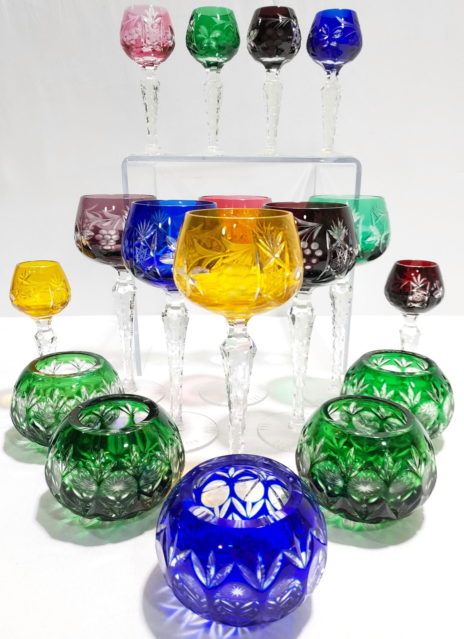 LOT COLORED CUT TO CLEAR CRYSTAL: