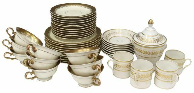 (LOT) CONTINENTAL PARCEL GILT