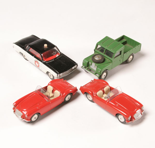 Lot Corgi die cast Land Rover,
