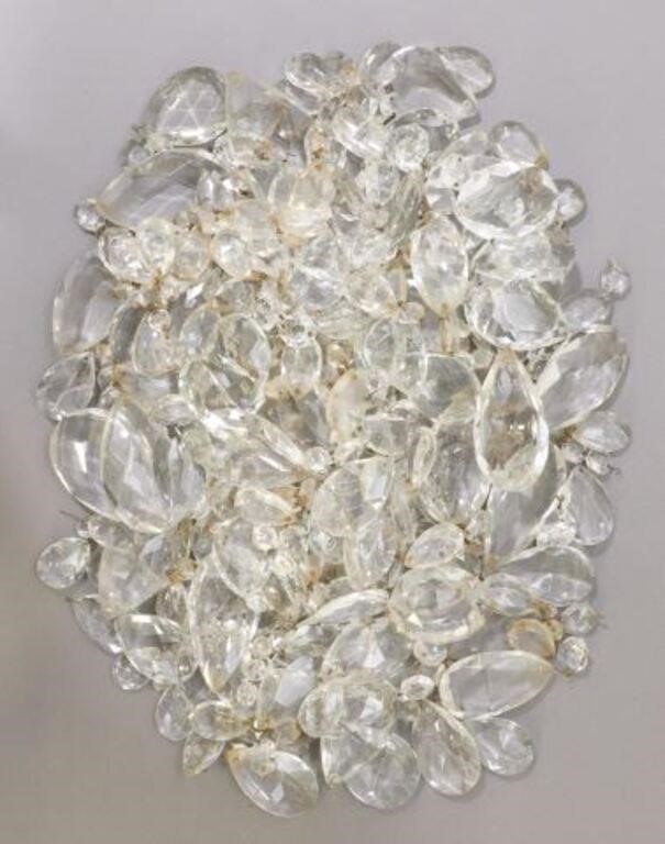 (LOT) CRYSTAL CHANDELIER