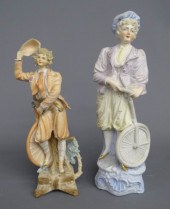Lot including 11 1/2'' bisque