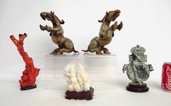 Lot including pair soapstone horses