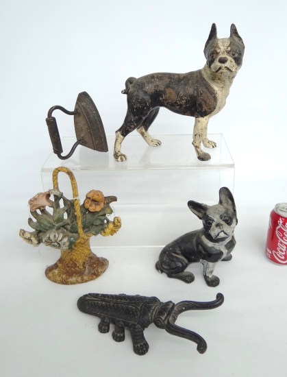 Lot including two terrier doorstops
