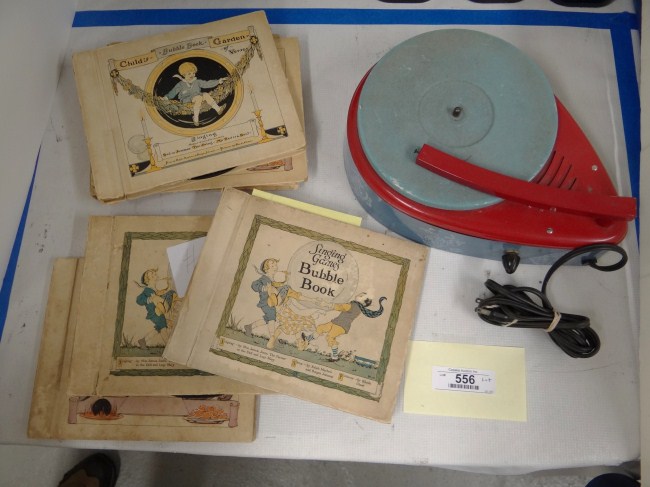 Lot including vintage ''Bubble''