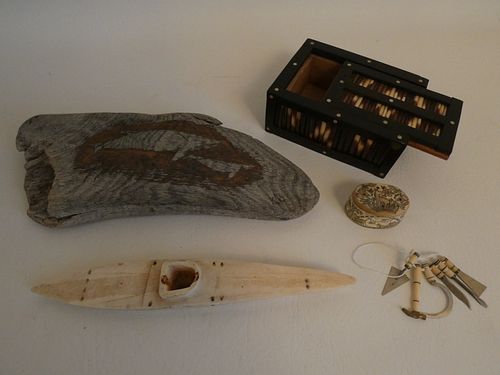 LOT INUIT & OTHER ITEMSIncludes 8.5