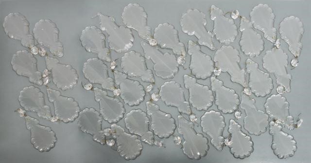 (LOT) LARGE CHANDELIER CRYSTAL