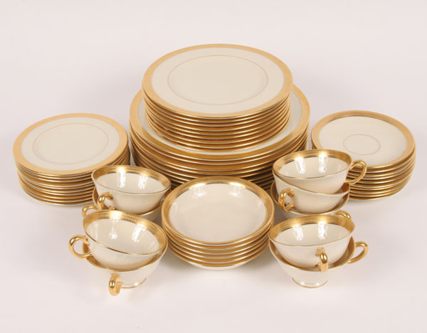 Lot Lenox china; Lowell pattern
