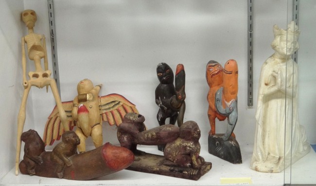 Lot misc. ethnic carvings along
