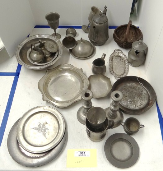 Lot misc. pewter.