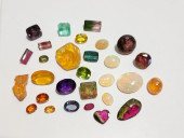 LOT MIXED LOOSE GEMSTONES: EME
