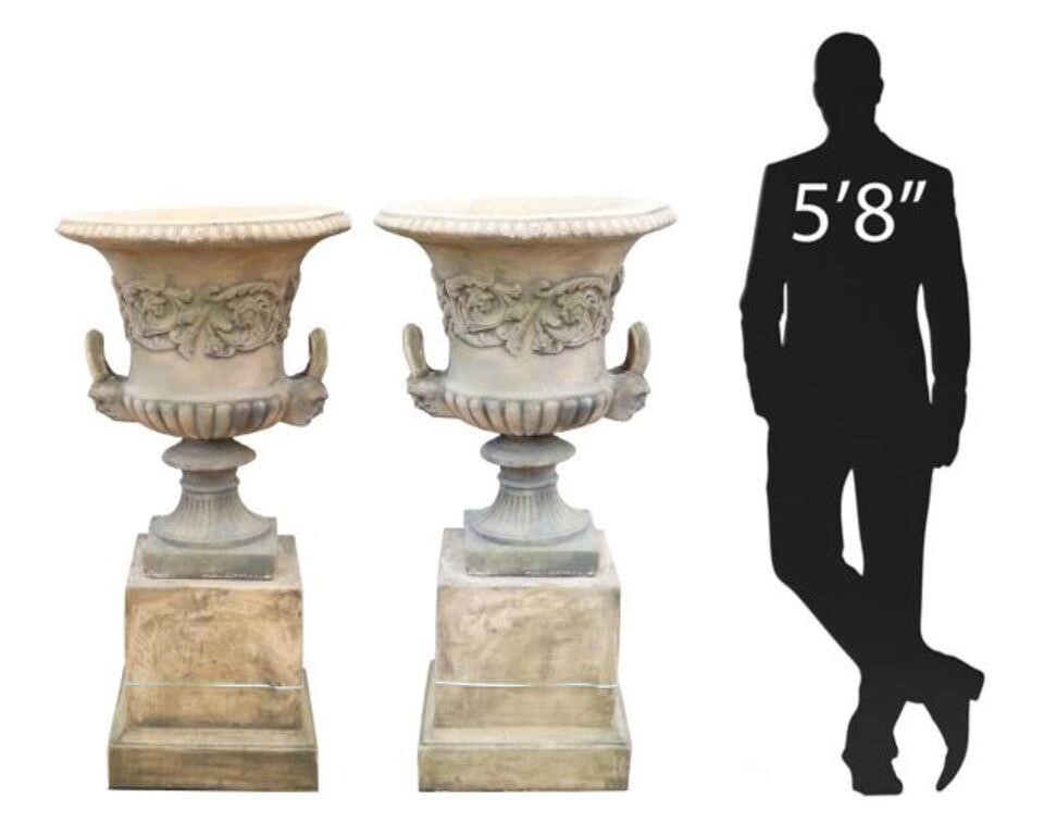 (LOT) MONUMENTAL GEORGIAN STYLE