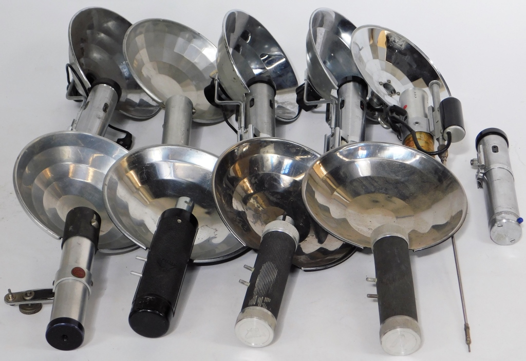 LOT OF 10 FLASH HANDLES Lot of 10