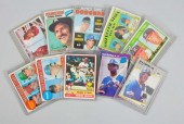 Lot of 10: Topps Baseball Card