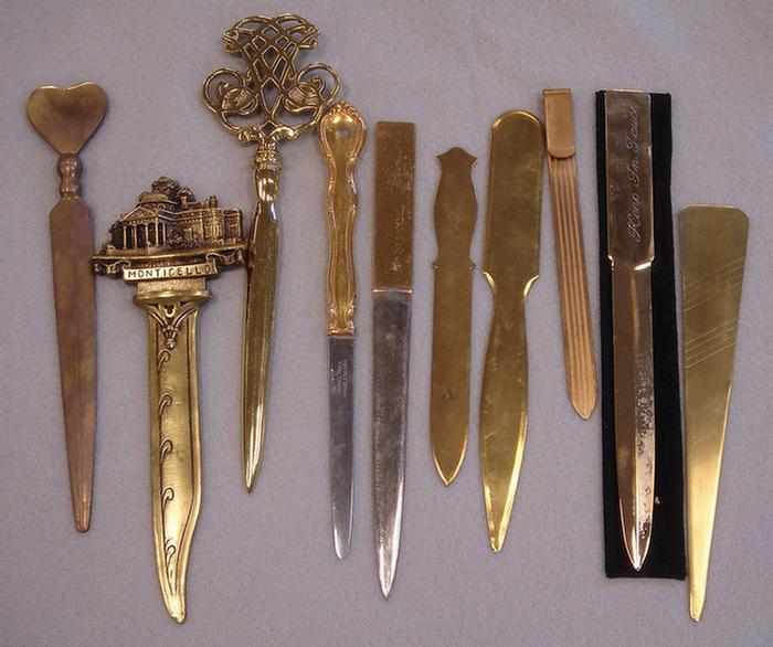 Lot of 10 vintage brass letter