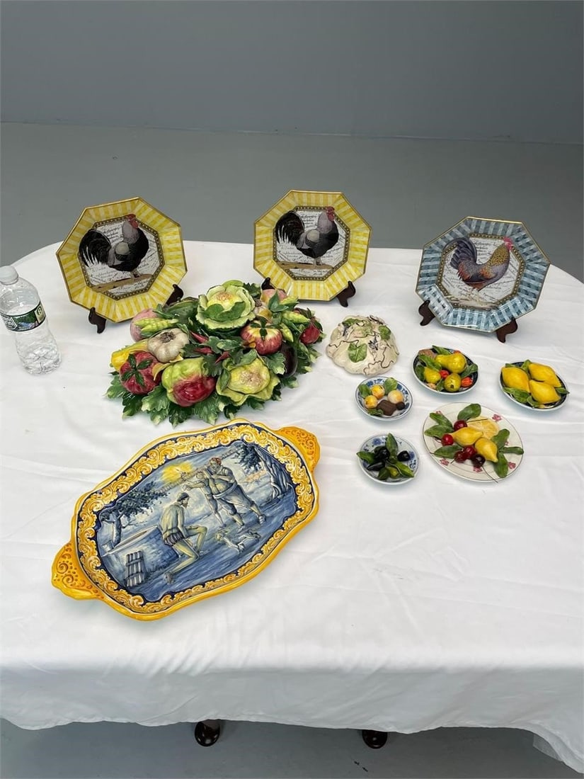 LOT OF 11 CERAMIC TABLEWARE PIECES,