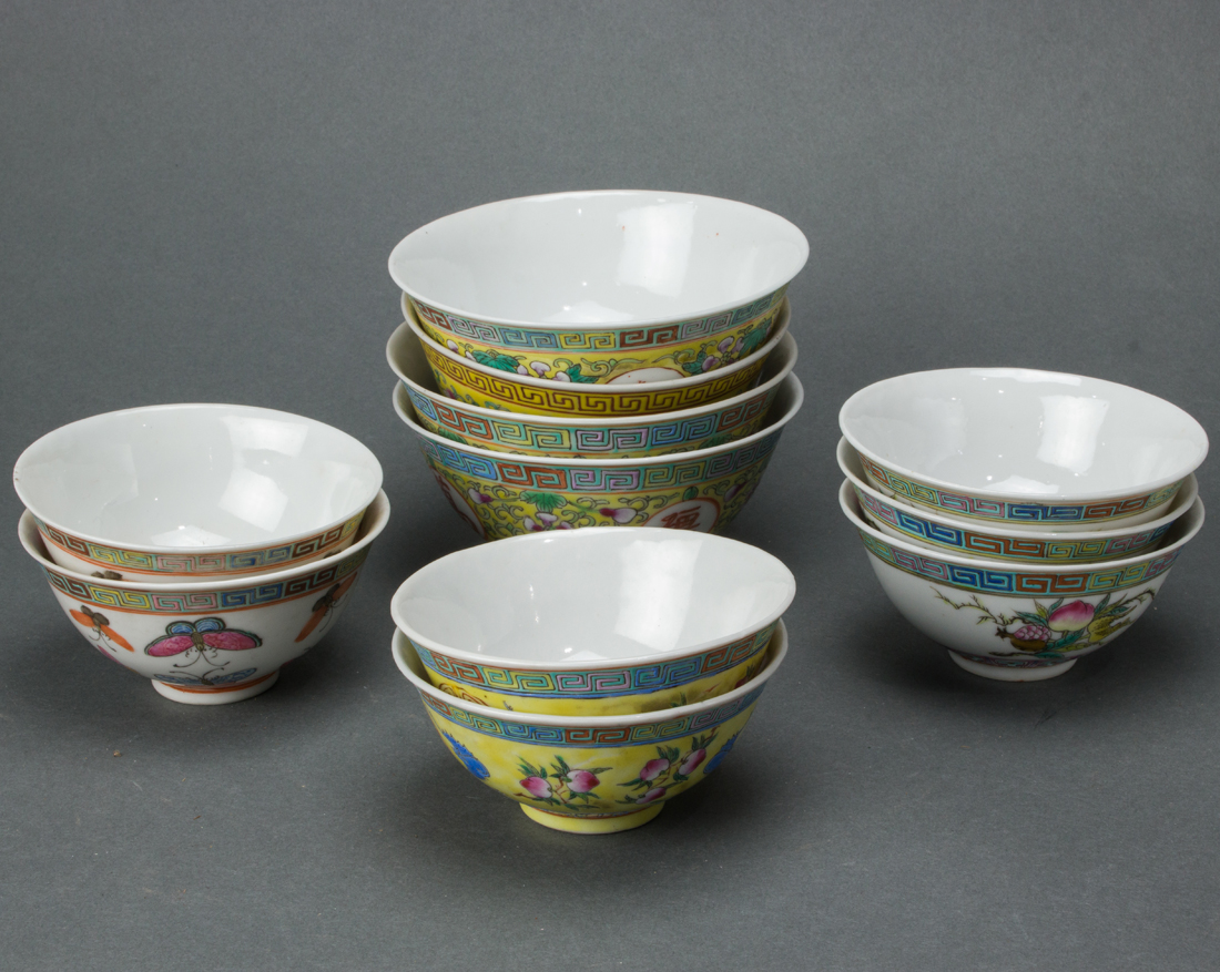 (LOT OF 11) CHINESE FAMILLE ROSE